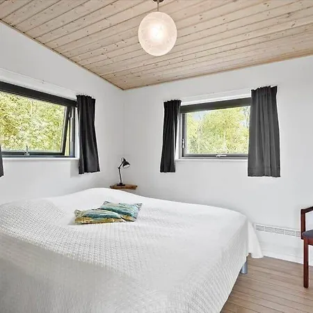 Ll207-humble-piledybet-52-a * Nordenbro Vesteregn